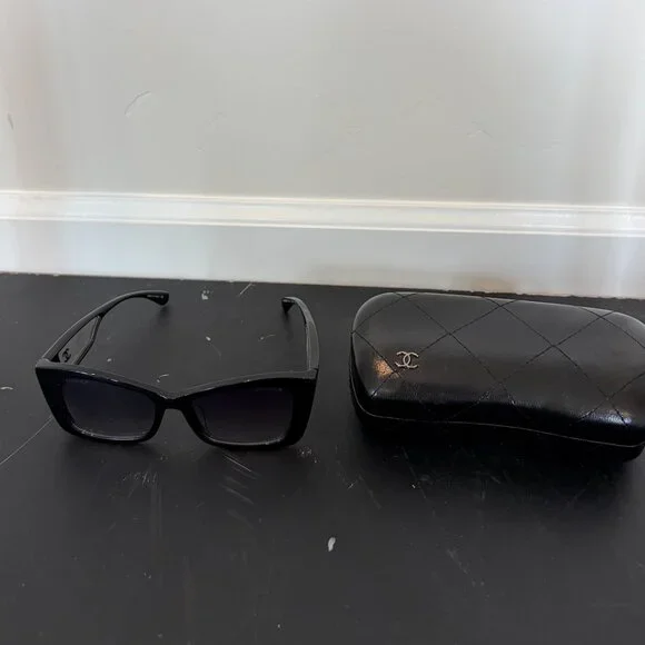 Chanel Black Gradient 5430 CC Frame Rectangle Sunglasses - Picture 6 of 6